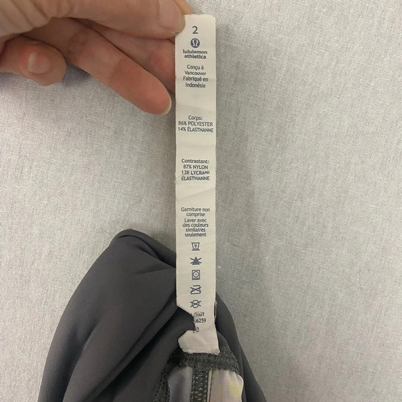 Lululemon Om Pant Mini Art Pop White Multi / Slate  Size 2 - Picture 9 of 13